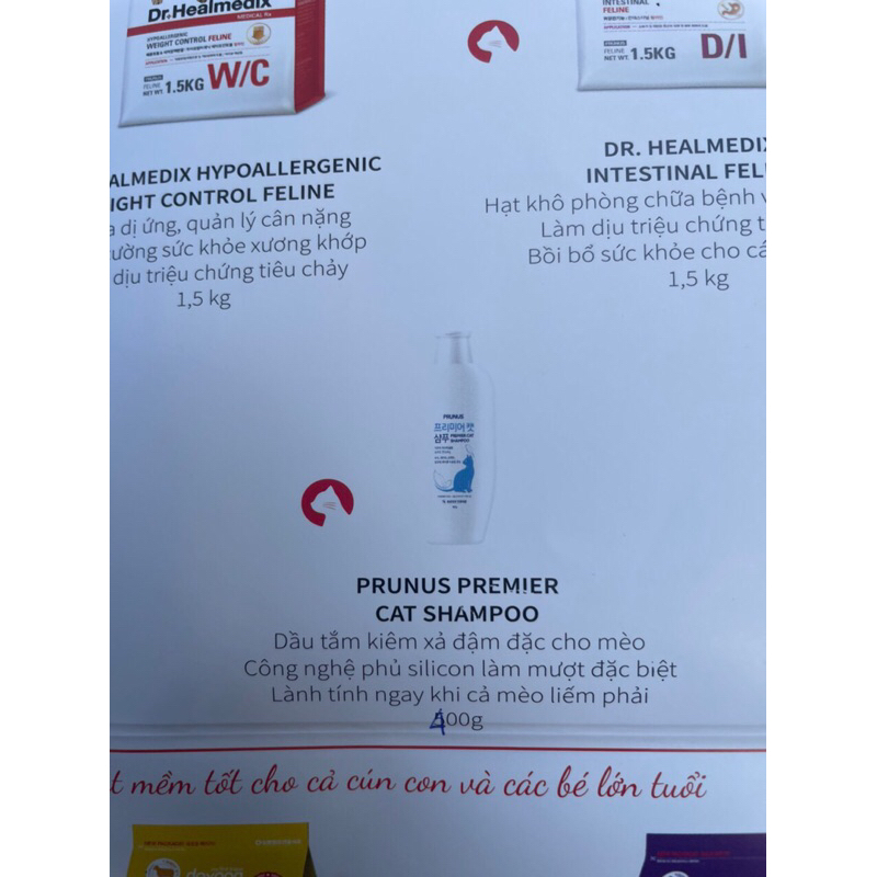 Sữa tắm chiết xuất thiên nhiên dưỡng lông cho mèo Prunus Premier Cat Shampoo 400g
