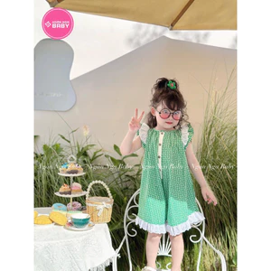 Jum xanh lá dành cho bé gái, bộ liền thân phối ren tiểu thư thiết kế Ngân Nga Baby