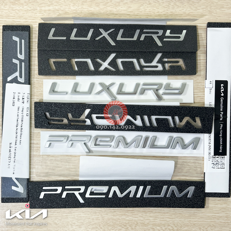 Logo chữ nổi LUXURY PREMIUM cho các dòng xe KIA CERATO K3 SOLUTO ...