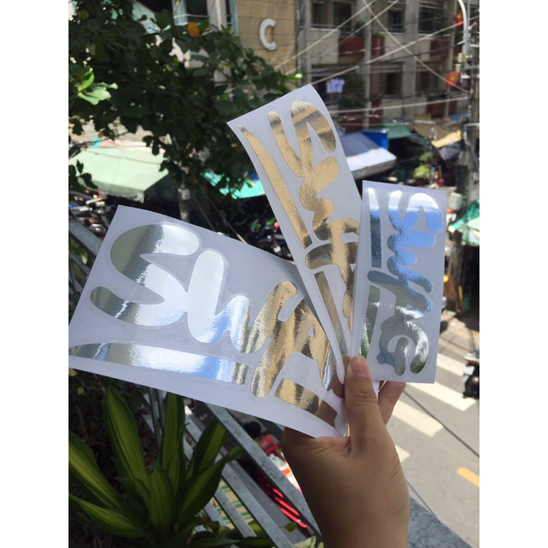 Chữ SWAG chất liệu Crom, dán lên mọi màu xe. Decal chống nước