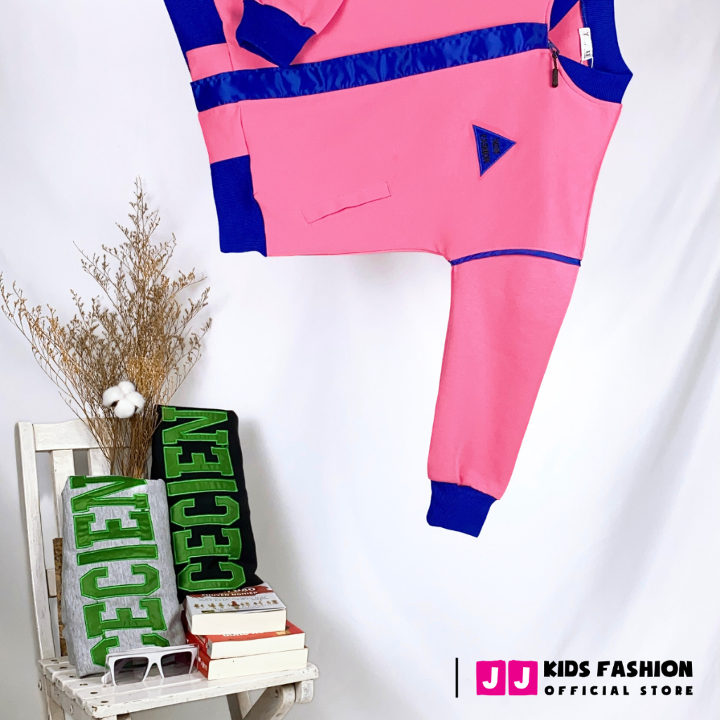 Khoác Bomber Unisex, Áo Bomber bé trai, bé gái thêu chữ thời trang size đại 30 - 60kg - JJ Kids