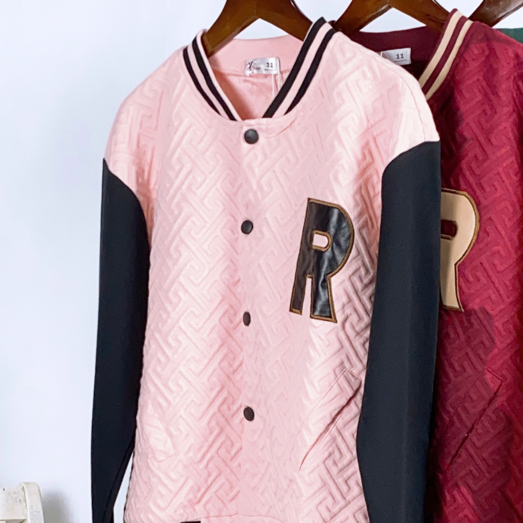 Khoác Bomber Unisex, Áo Bomber bé trai, bé gái thêu chữ thời trang size đại 30 - 60kg - JJ Kids