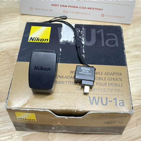 Nikon D5200 ダブルズームキットとワイヤレスモバイルアダプター