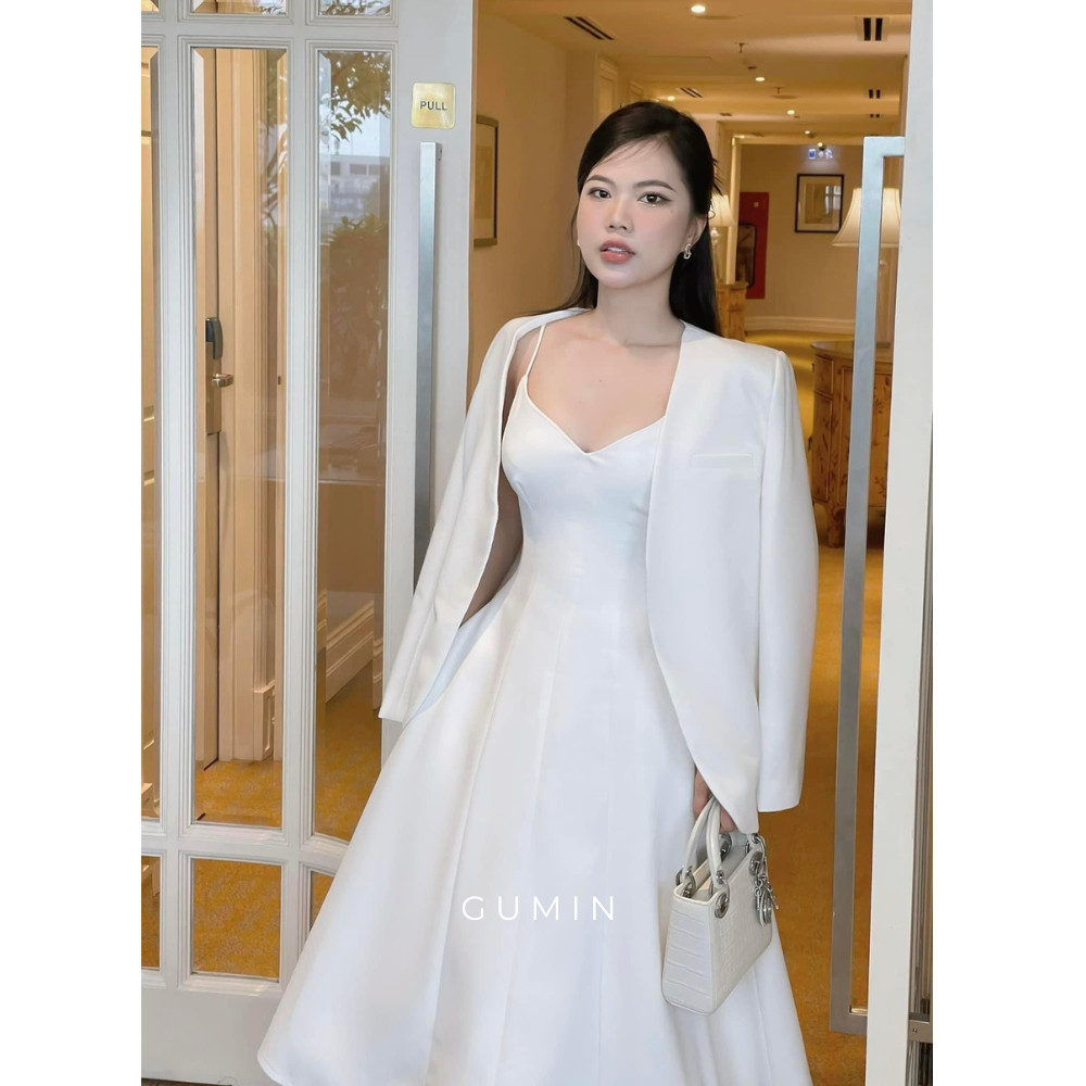 Set choàng nữ GUMIN 2 món váy maxi hai dây mix áo khoác dài tay thu đông sang chảnh dự tiệc