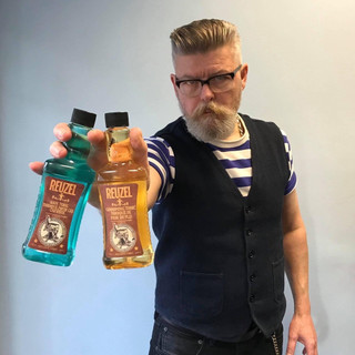 Chai dưỡng tạo phồng tóc Reuzel Tonic