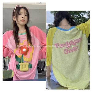 Áo dài tay mỏng thun giấy form rộng hoạ tiết bông hoa màu sắc dễ thương chất vàng hồng ATDT005 - Tiktik