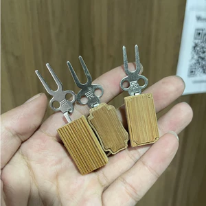 Cài xiên khuyên TQ gắn cho lồng khuyên