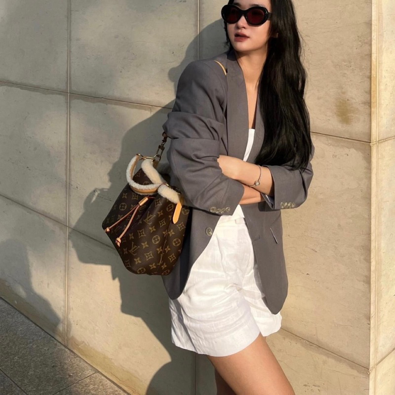 Áo blazer nữ [MAY THEO SỐ ĐO] -áo khoác vest -chất liệu cao cấp, 2 lớp-lót lụa, XÁM, form 4 nút -Tiệm may Diluclothing