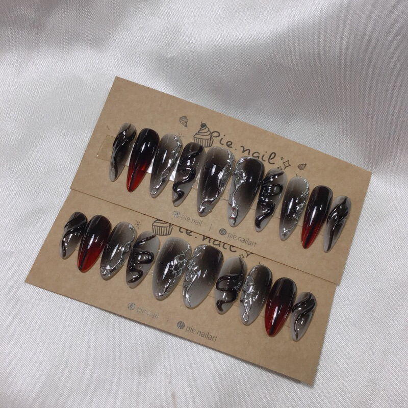 200. nailbox ombre trắng đen mix đỏ