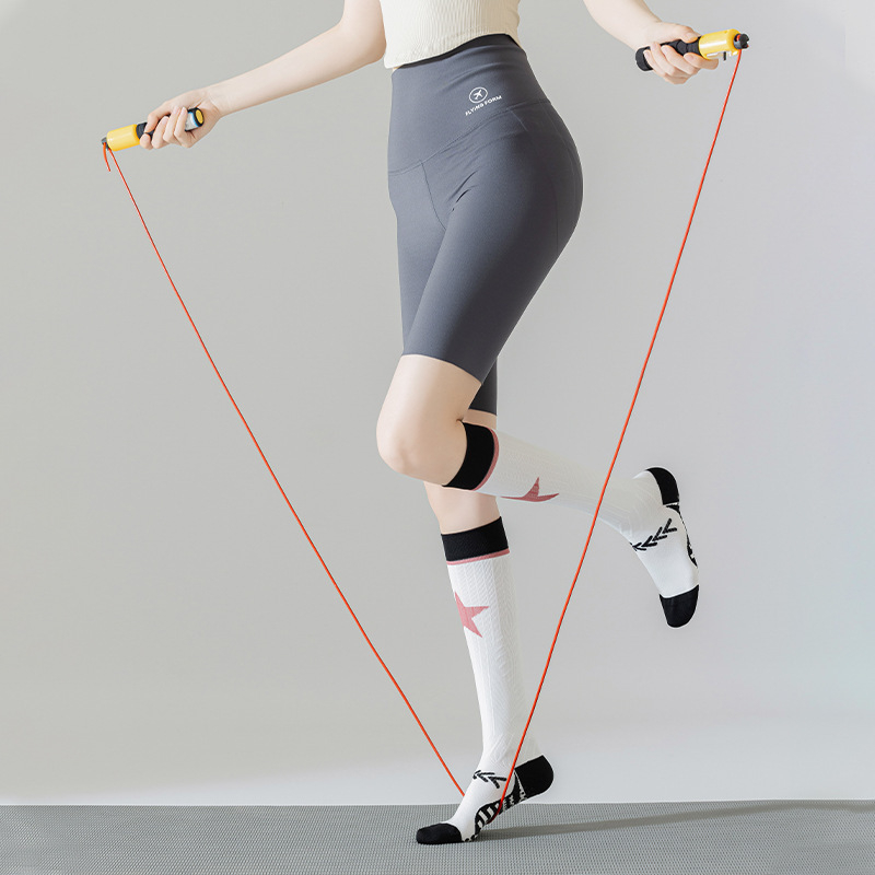 Vớ Tất nữ siêu cao cổ chống trượt 6 màu phù hợp chạy bộ, nhảy dây, gym, yoga...