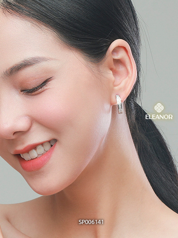 Ảnh Khuyên tai nữ chuôi bạc 925 Eleanor Accessories dáng tròn bông tai đính đá phụ kiện trang sức 6141 3