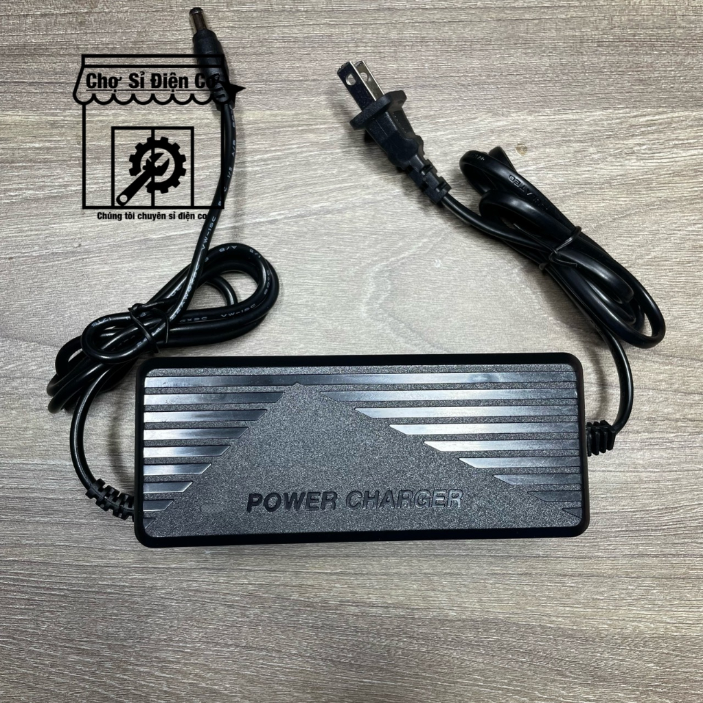 Sạc Pin Li-ion 5S-18v SẠC NHANH 21v-3A Có Quạt Làm Mát Dùng Cho Pin Máy ...