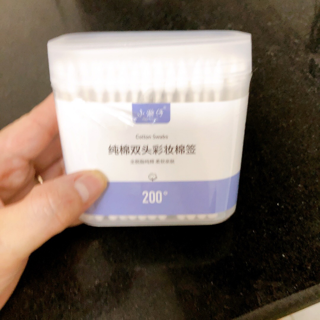 Tăm bông ngoáy tai hai đầu - hộp 200 que - bông ráy tai dùng một lần