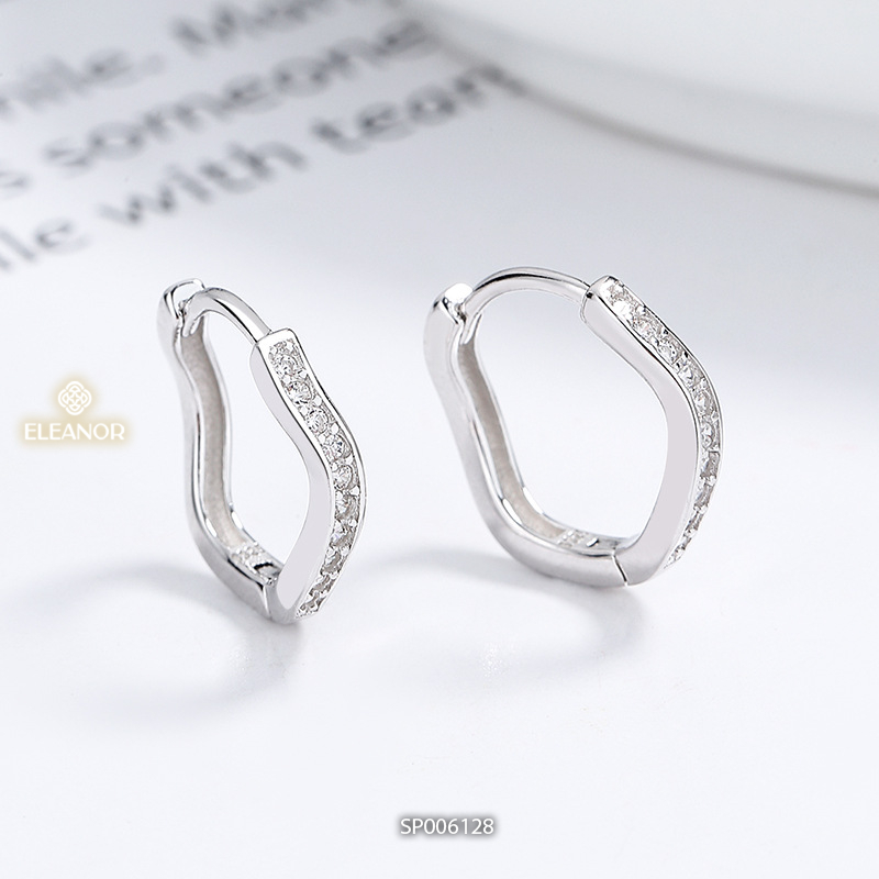 Bông tai nữ chuôi bạc 925 Eleanor Accessories viền cong lượn sóng khuyên tai phụ kiện trang sức 6128