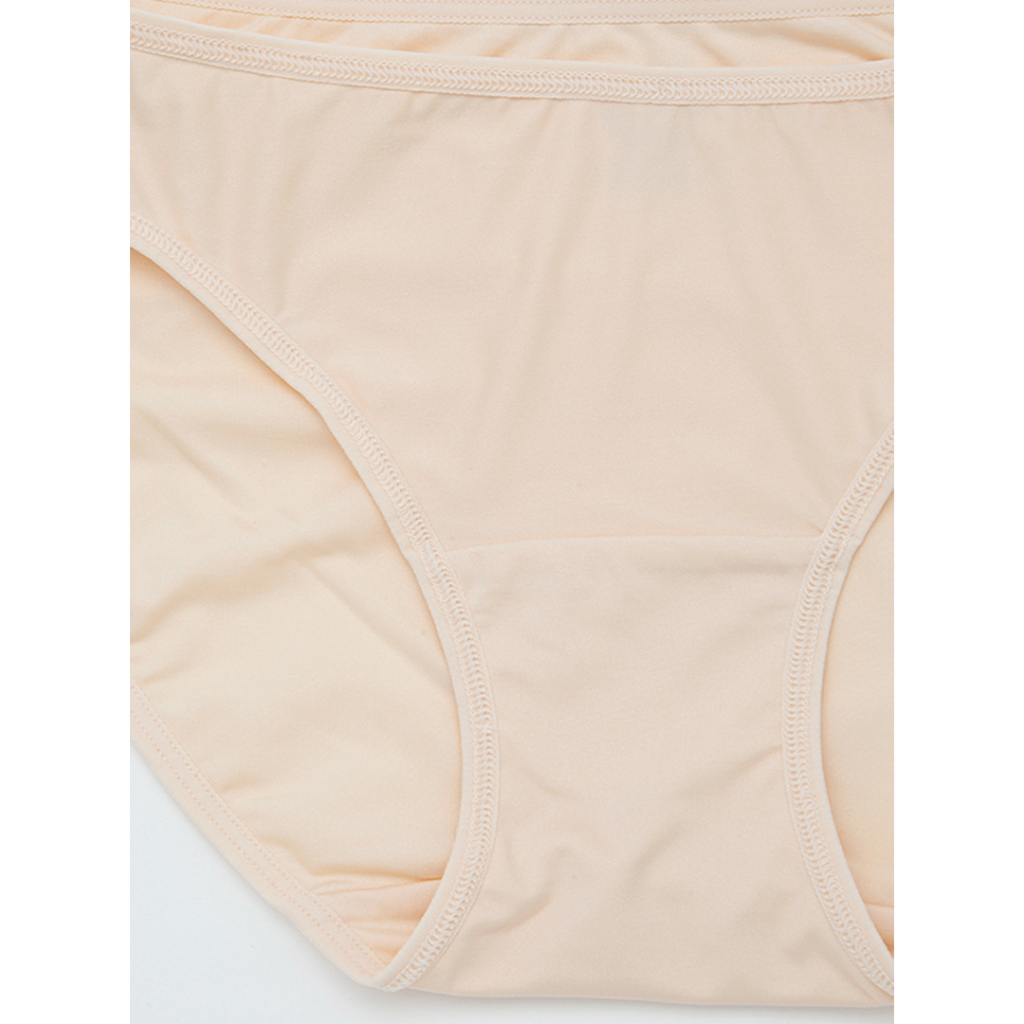 Ảnh Quần Lót Lưng Vừa Cạp Ngắn Màu Trơn Panty Zone By Sabina SUZM2111 4