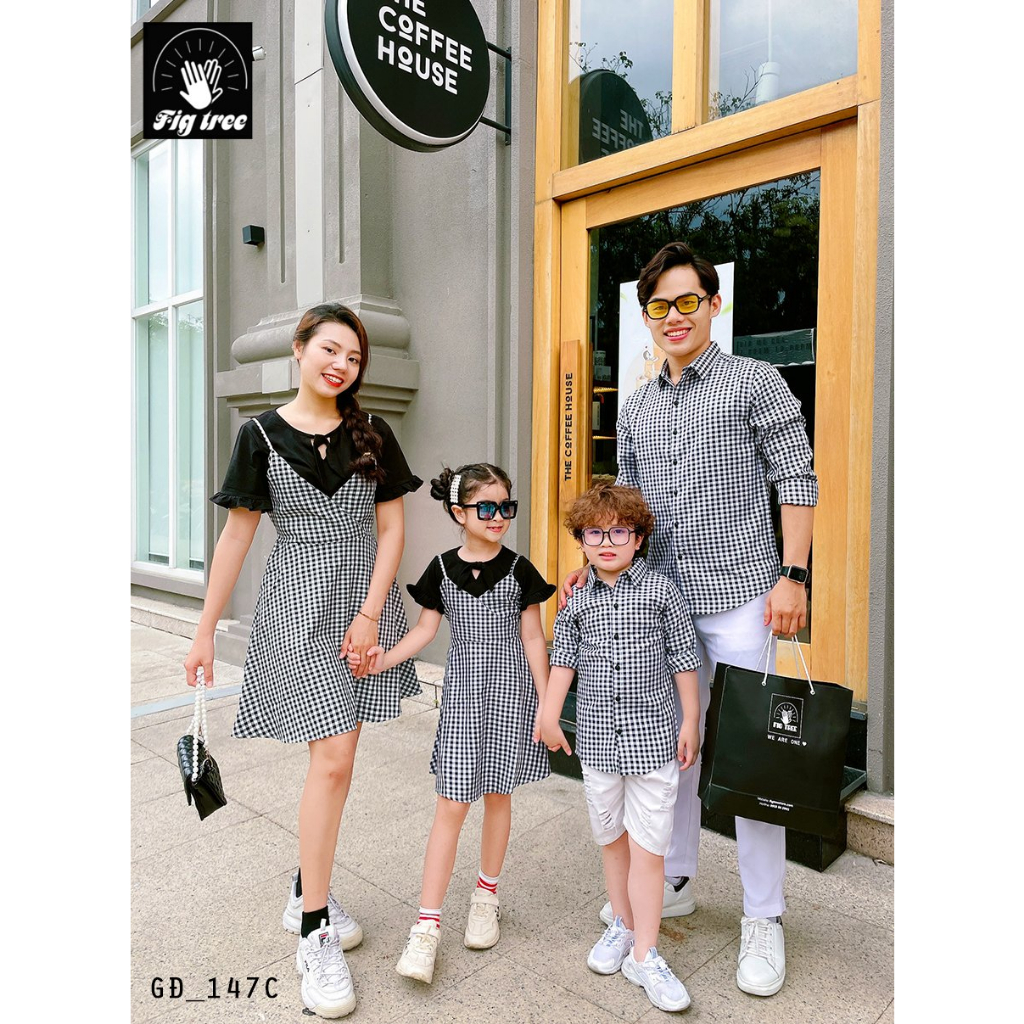 Set Đồ Gia Đình FigTree ( Nam Sơ Mi +Nữ Set Yếm ) Caro Trắng Đen  Siêu Xinh(Hàng Thiết Kế ( Mã 147C)