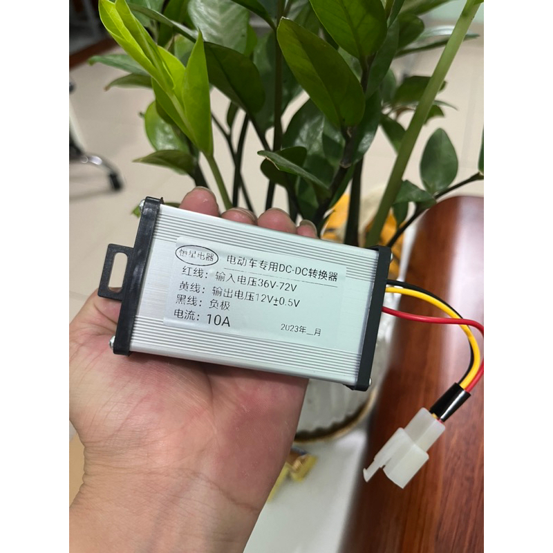 Đổi nguồn cho xe điện. 36-100v xuống 12v10ah phụ tùng xe điện