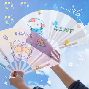 Quạt nhựa mini cầm tay gấp gọn hoạt hình dễ thương