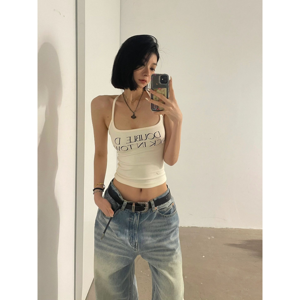 Áo croptop 2 dây cổ yếm đan chéo sau hở lưng hoạ tiết chữ chất thun cotton co giãn thoáng mát màu be AHDY001