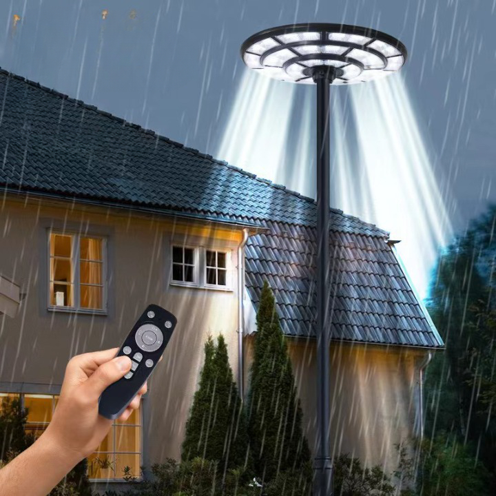 Đèn sân vườn đĩa bay UFO 1500w  năng lượng mặt trời 20 khoang  cảm biến ánh sáng - Bảo hành 2 năm