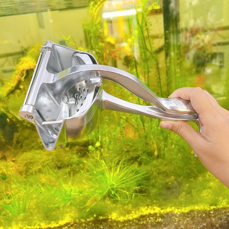 Máy ép trái cây hoa quả cầm tay  - ép hoa quả bằng tay nhỏ gọn đa năng