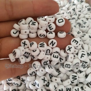 10 Hạt chữ xâu vòng tay hình vuông theo tên