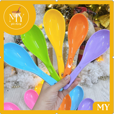combo 5 Vá múc cơm Oval sắc màu không dính siêu rẻ - Oval màu trăng