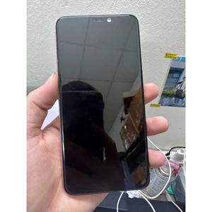Màn hình Vsmart Active 1+ mới liền khung