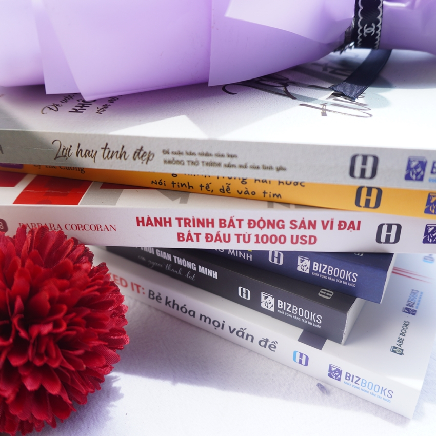 Sách Hành Trình Bất Động Sản Vĩ Đại Bắt Đầu Từ 1000 USD -  Cách Tạo Dựng Một Đế Chế Bất Động Sản Tỷ Đô