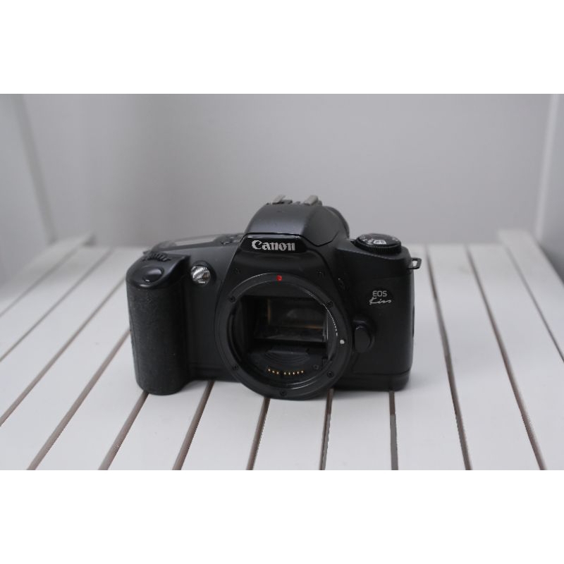 Canon EOS 630 - Appareil Photo Argentique 35mm, Pour Pièces Ou Réparation