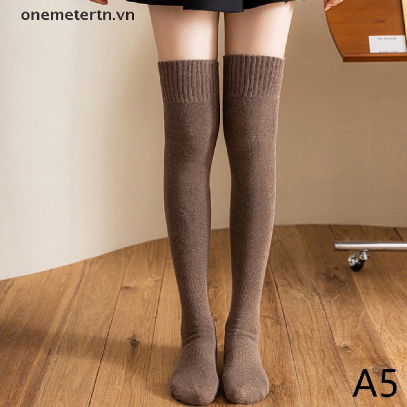 Tất Vớ Cổ Cao Qua Gối Ủ Kem , Chống Nắng Chất Cotton Len Dày , Mềm Mịn Thời Trang