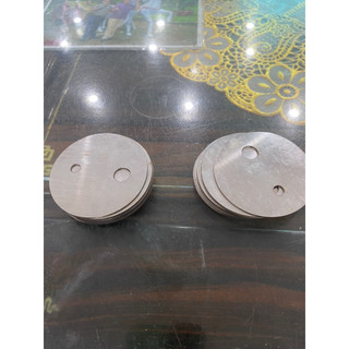 tấm tròn inox 6cm khoan lỗ giữa