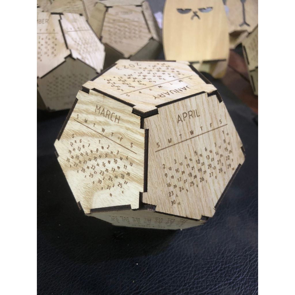 lịch gỗ 2023 - 2024 2025 2026