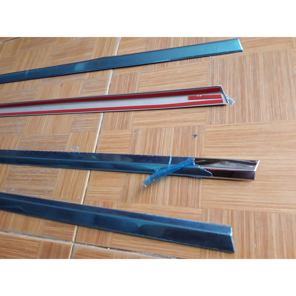 Nẹp viền chân kính Inox xe Daewoo Lacetti Bản Liên Doanh đời 2004 2005 2006 2007 2008 2009 2010 2011