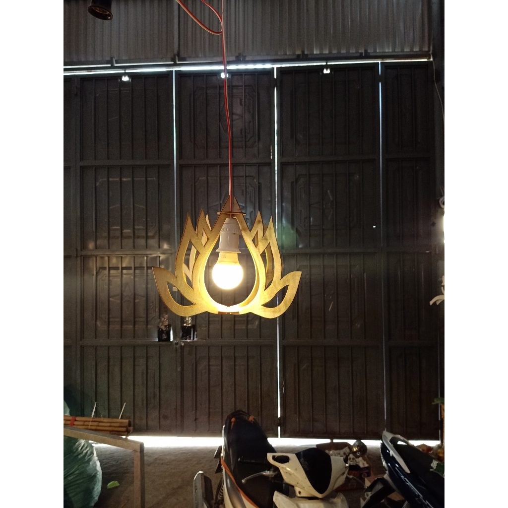 đèn gỗ bông sen