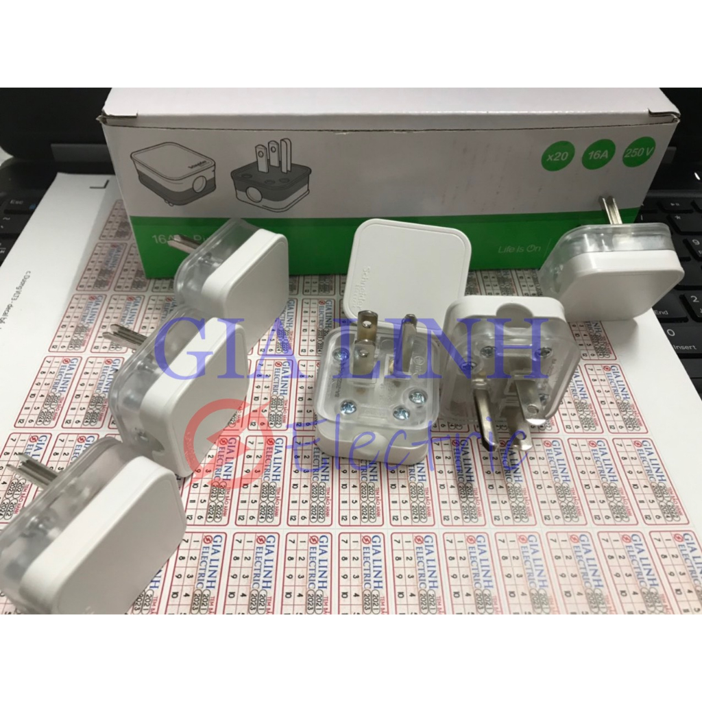 Phích cắm 3 chấu 16A E16P - Schneider mã mới | Shopee Việt Nam