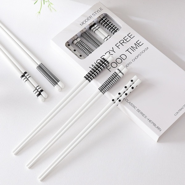 5 ĐÔI ĐŨA TRẮNG  HỌA TIẾT TRÊN ĐẦU ĐŨA - Set 5 Đôi Đũa Gốm Sứ Chống Trượt Cao Cấp Nhật Bản đũa ăn cơm