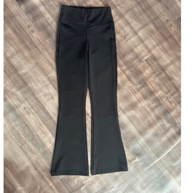 Quần legging ống loe gân sau mã 9456