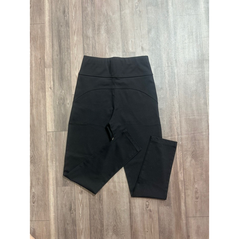 Quần legging cạp cao 2 túi trước,gân sau mã 172