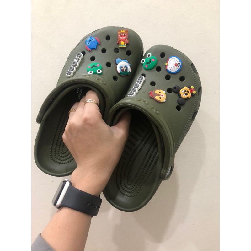 [XẢ KHO BIGSIZE] SỤC CROCS XANH RÊU TẶNG KÈM CHARM | Shopee Việt Nam