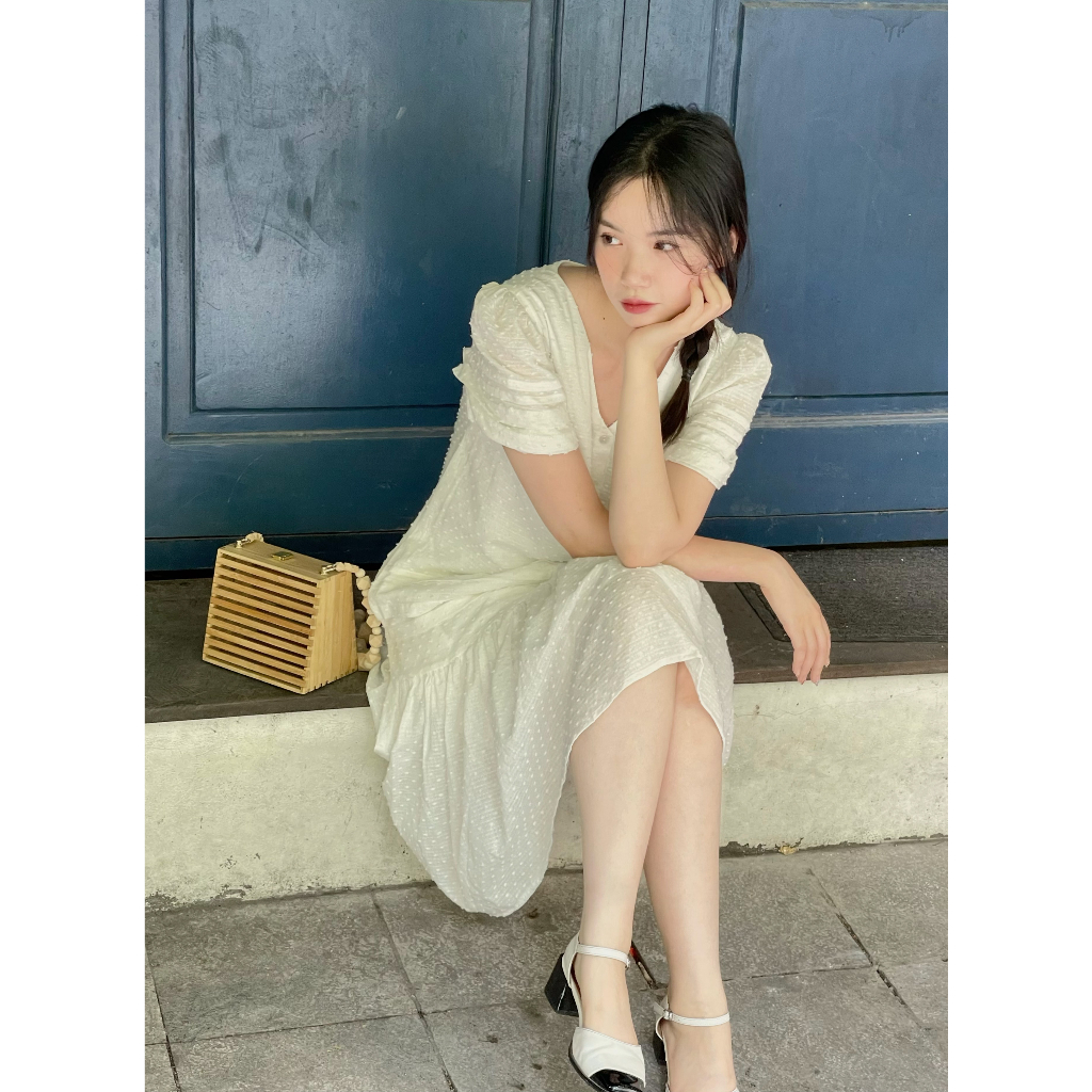 Ảnh De Leah - Đầm Suông Gấu Xếp Nếp Ngắn Tay - Thời Trang Thiết Kế 2