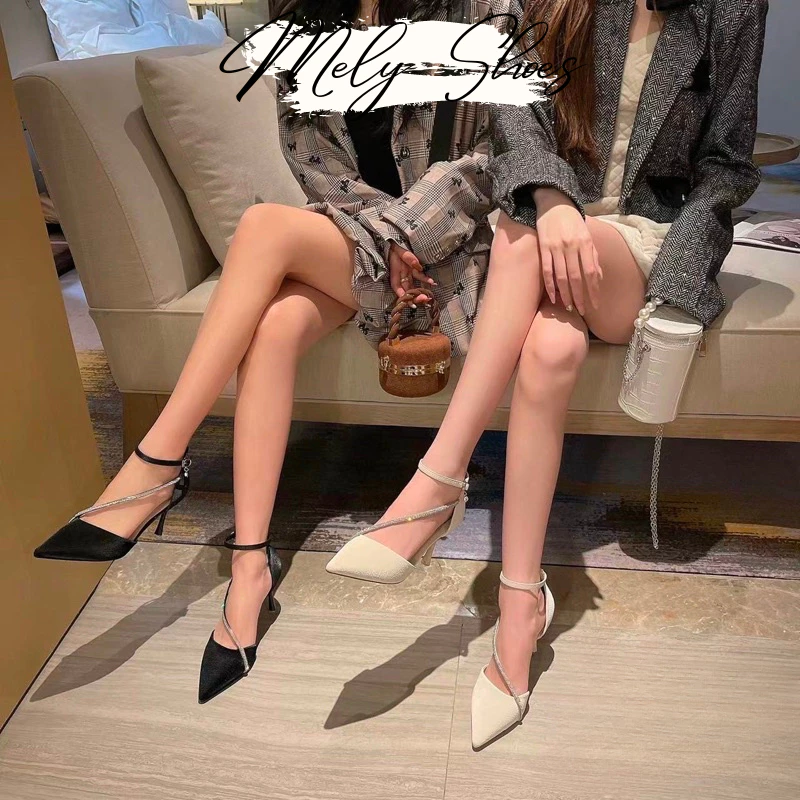 Giày cao gót nữ kiểu dáng slingback