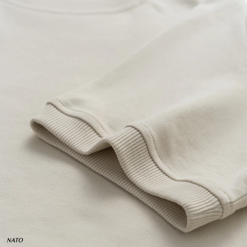 Áo Thun Nam Nato Alan Màu Trơn Tay Phối Cổ Tròn Co Giãn Tốt Vải Cotton Dày Dặn Cao Cấp 280Gsm | BigBuy360 - bigbuy360.vn