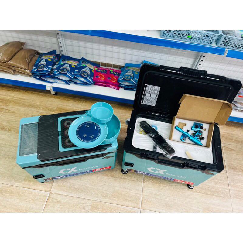 Thùng câu đài chuxian 32 lít hàng loại 1 chính hãng siêu bền nhựa abs đầy đủ màu đen,vàng,đỏ, tím, xám