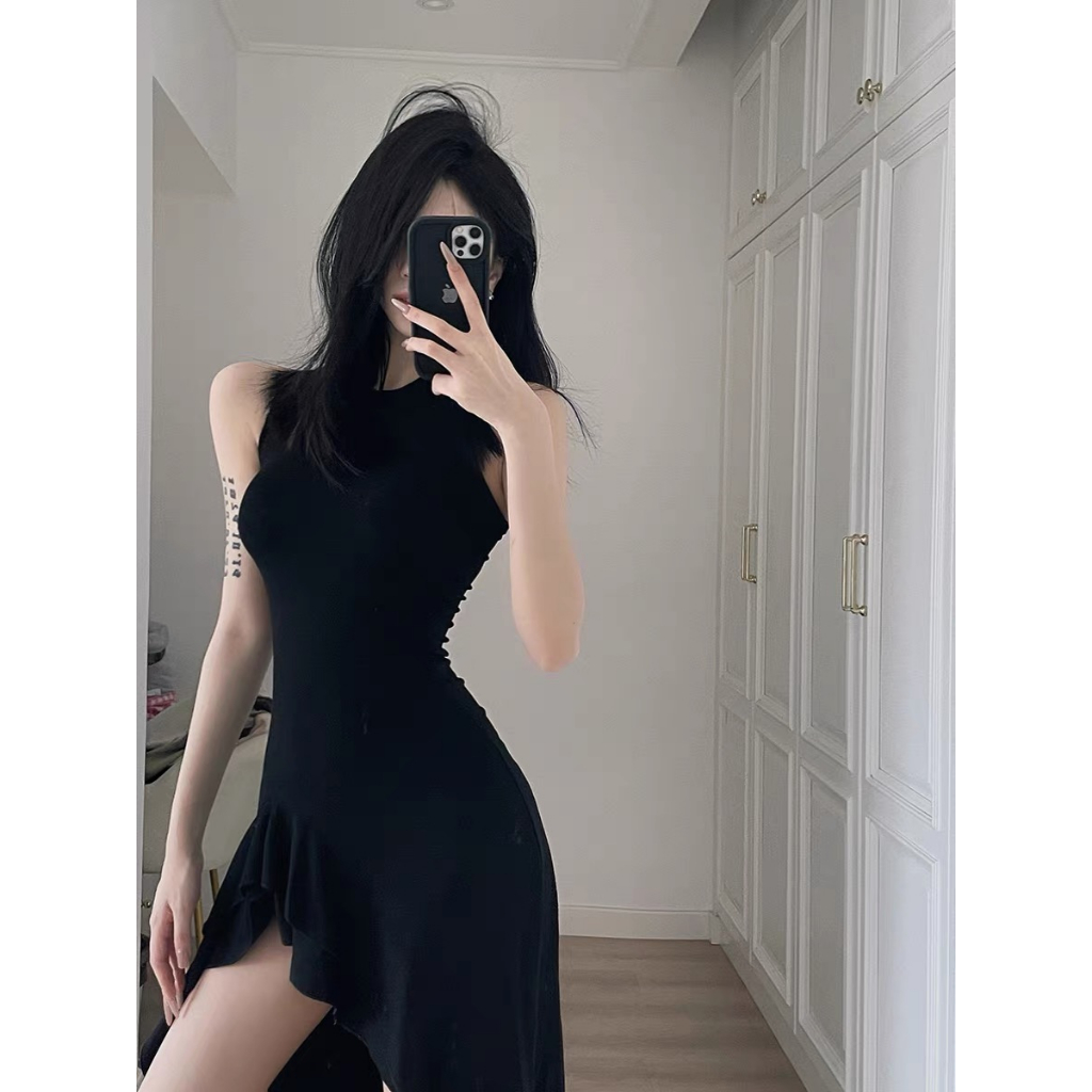 Váy body cổ yếm dáng ôm - Váy xẻ tà phải bèo hai tầng V784