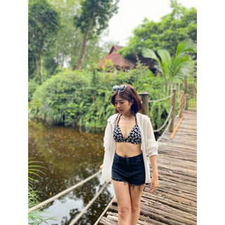 ( Áo có nhiều hoa văn )Áo bralette cài bên sườn không gọng buộc dây cổ