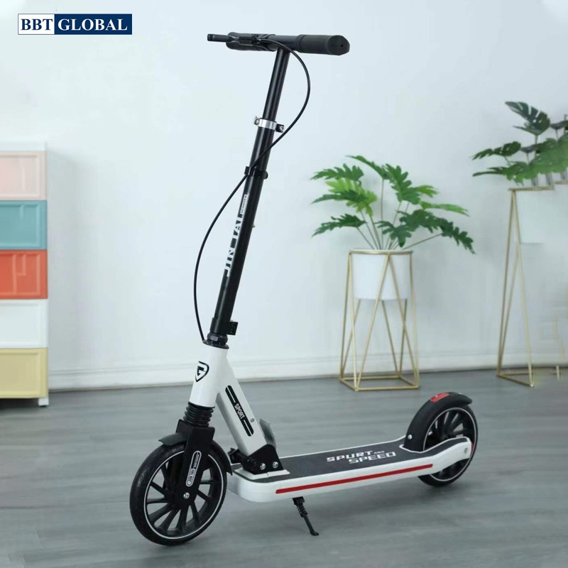 Xe trượt chân scooter cao cấp BBT Global có tay phanh màu trắng KM985