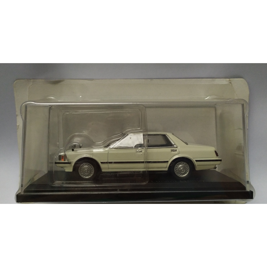 Mô hình xe Hachette TOYOTA Cresta Super Lucent 1982 tỷ lệ 1:43