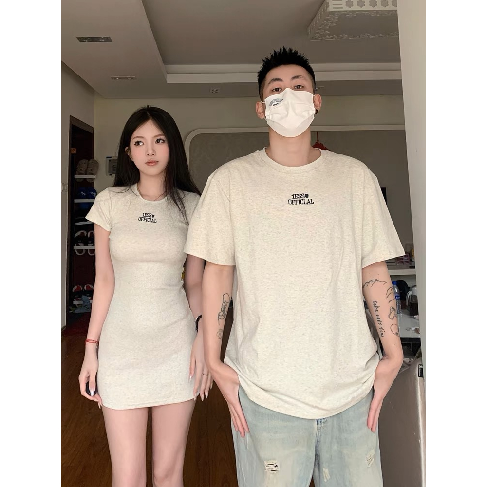 Set đôi 1ESS<3 𝐋𝐎𝐕𝐄 𝐅𝐎𝐑𝐄𝐕𝐄𝐑 𝐒𝐄𝐓 2 màu đen và tiêu xám - áo dáng xuông và váy body ôm eo