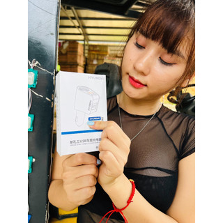 Tẩu Sạc Ô Tô Huyndai HY10 - Tẩu sạc nhanh ô tô Huyndai chính hãng có đèn led báo điện 1 đầu tẩu và 3 đầu USB